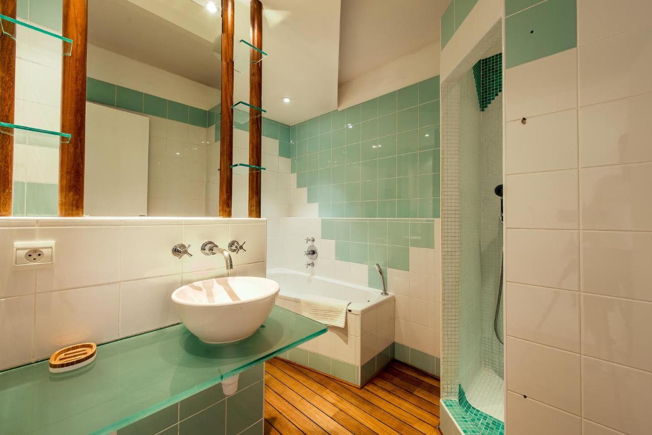 Apartment Exceptionnel !!! Venez Sejourner Dans Les 3 D'un Authentique Ancien Palace De La 