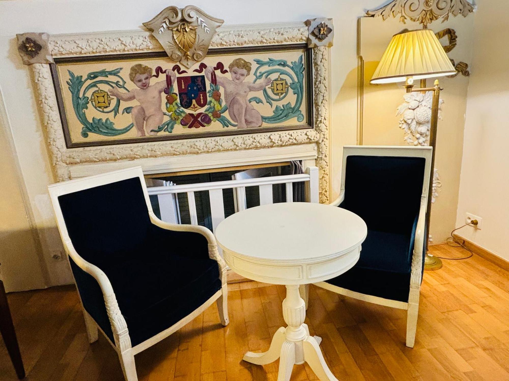 Apartment Exceptionnel !!! Venez Sejourner Dans Les 3 D'un Authentique Ancien Palace De La 